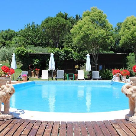 Poggio Paradiso Apartments Mengara Экстерьер фото